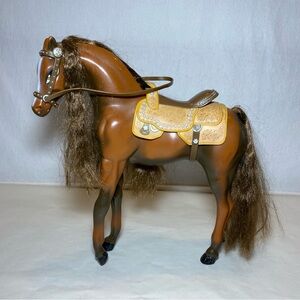 Bratz Wild Wild West Kiana’s Horse Saddle Bridle Vintage 2005 MGA Brown Horse